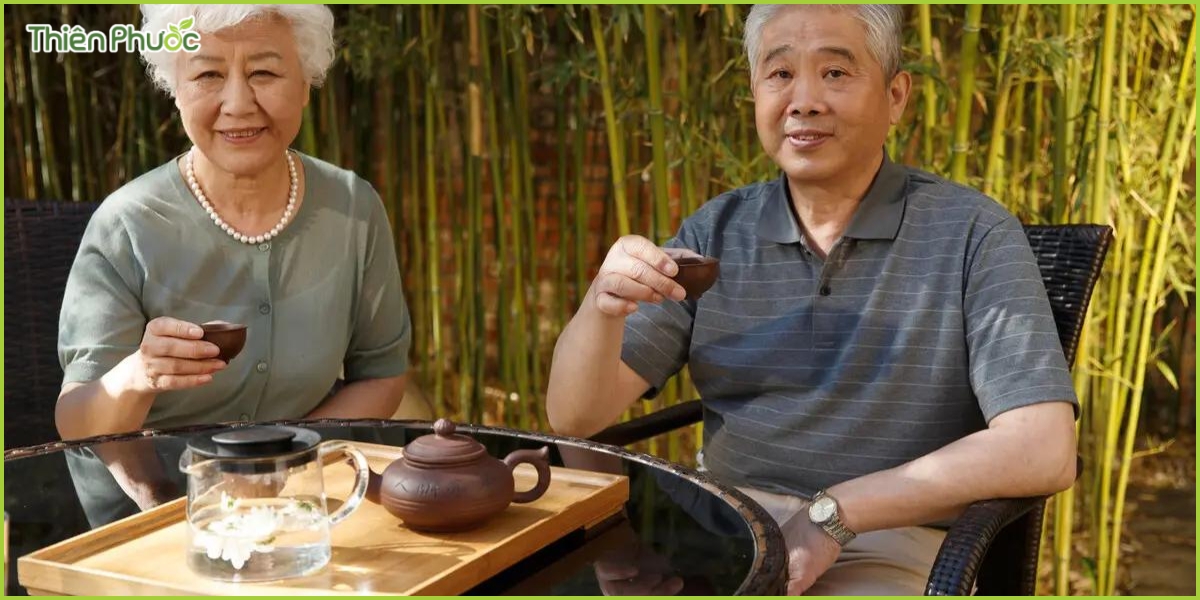 Những lợi ích sức khỏe từ việc uống trà